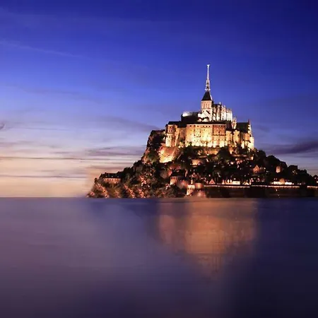 Дом отдыха Lepetit Nid Du Mont Maison Normande Proche De La Baie Du Mont Saint Michel Понторсон