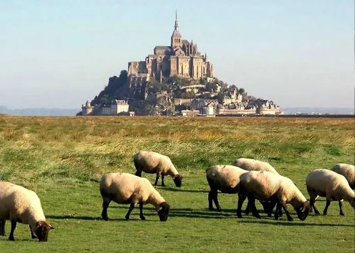 Lepetit Nid Du Mont Maison Normande Proche De La Baie Du Mont Saint Michel * Pontorson