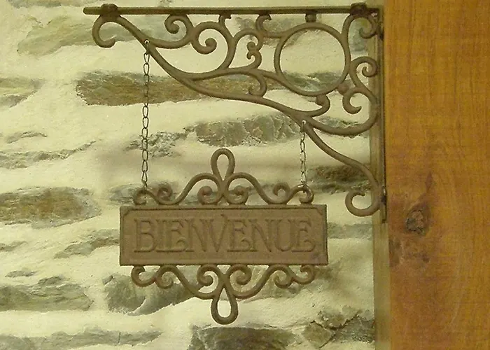 Lepetit Nid Du Mont Maison Normande Proche De La Baie Du Mont Saint Michel Pontorson